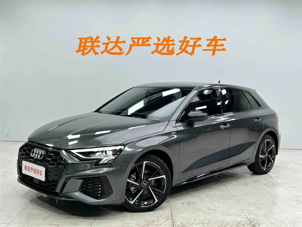 Audi A3 2023 Sportback 35 TFSI Fashion Sport