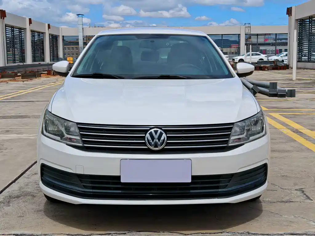 Volkswagen Lavida — миниатюра 2