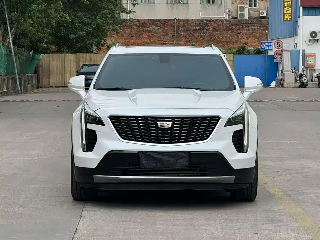 Cadillac XT4 2018 28T Lead
