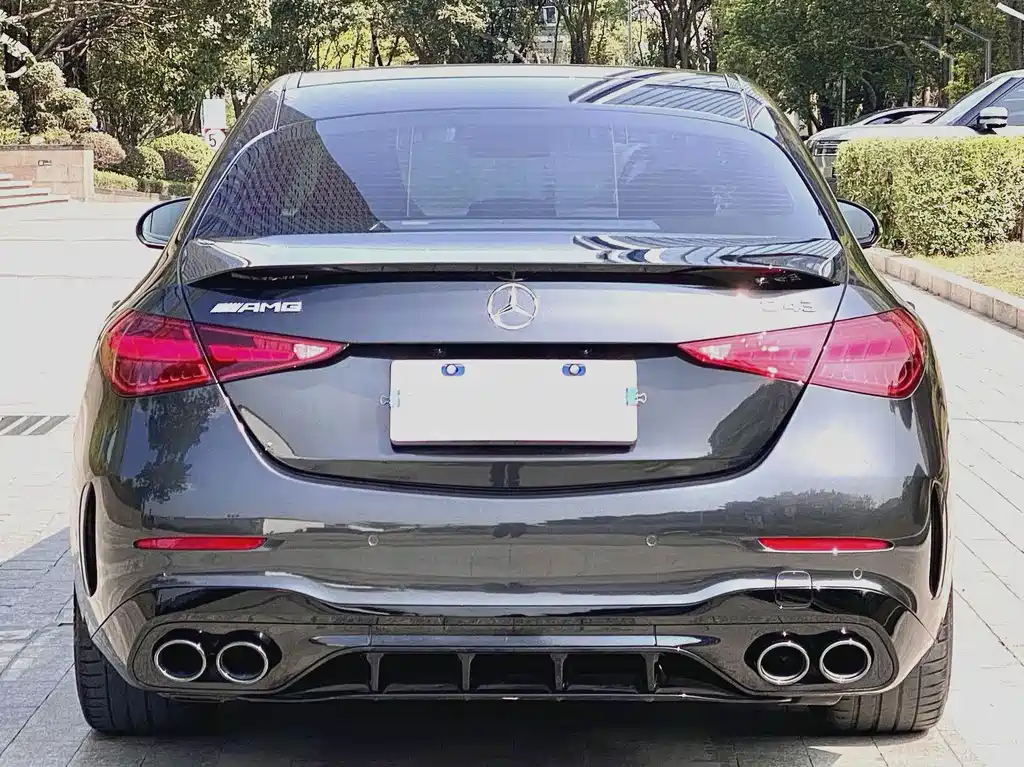 Mercedes-Benz C-Class AMG — миниатюра 4