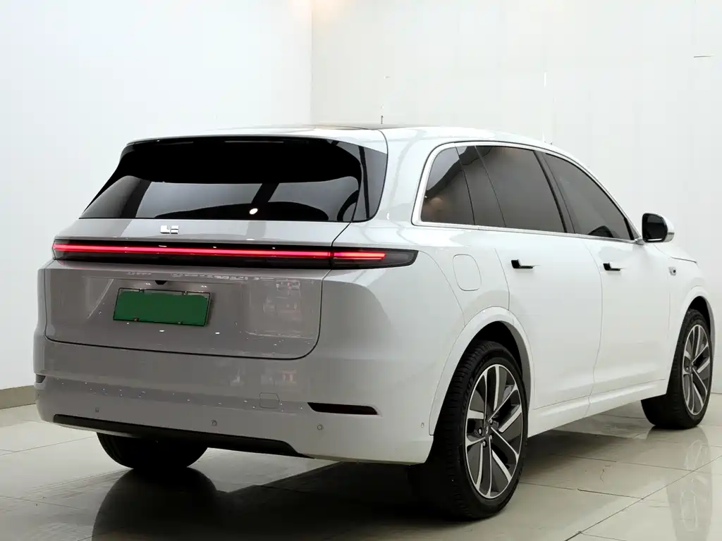 Li Auto IDEAL L7