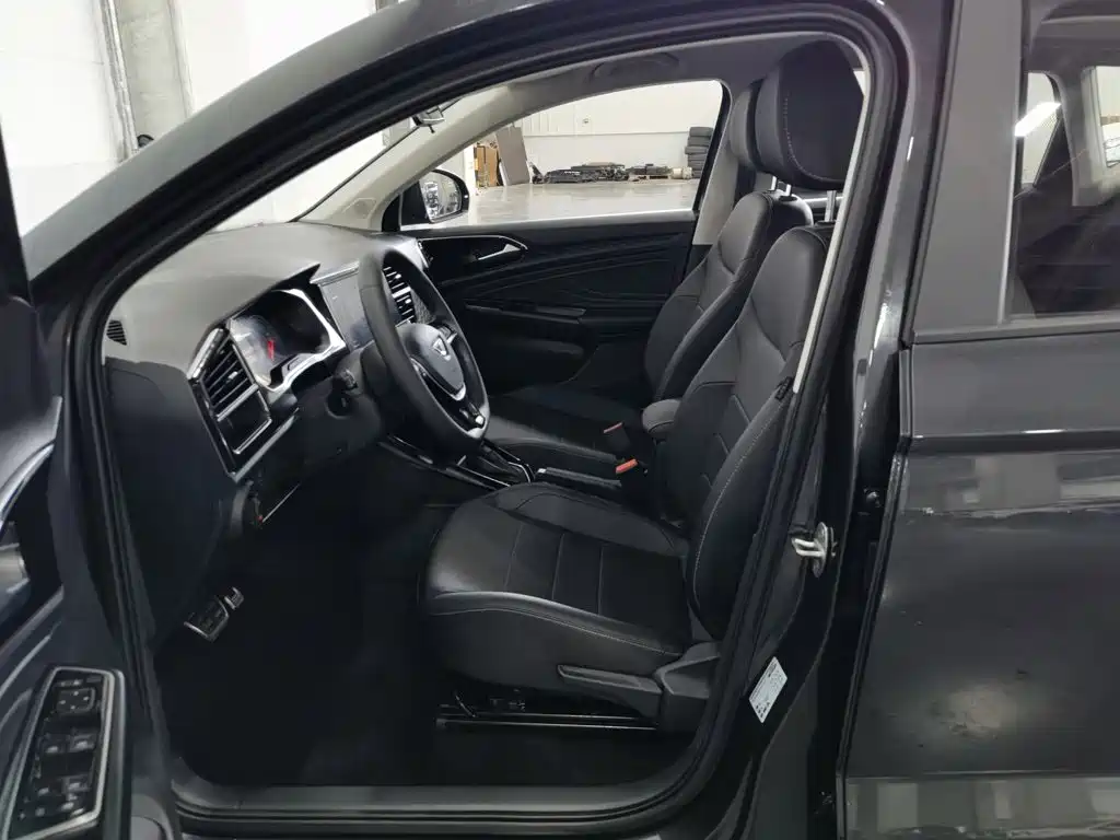 Jetta VS5 — миниатюра 10