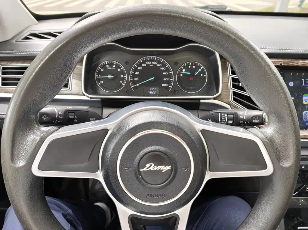 Zotye X7 — миниатюра 10