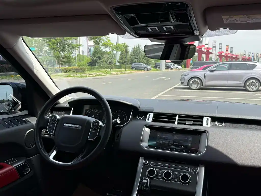 Land Rover Range Rover Sport 2017 3.0 SC V6 HSE DYNAMIC