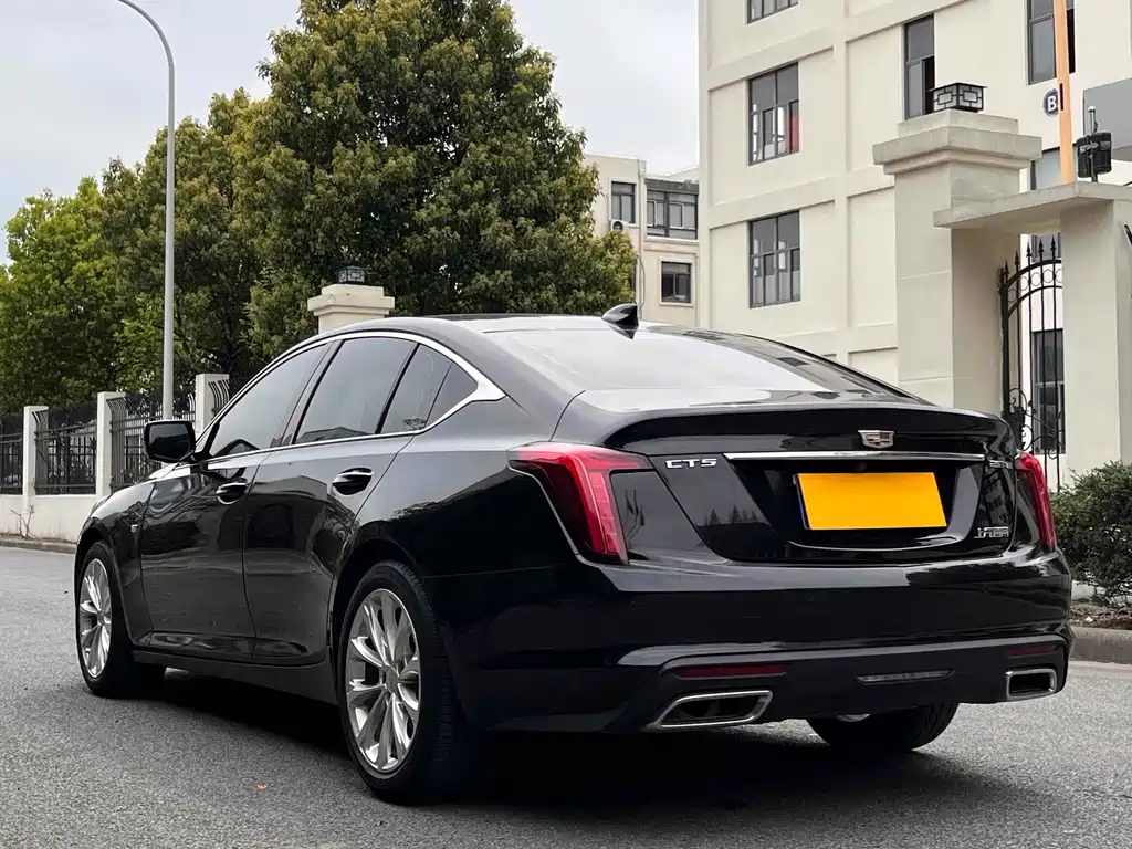 CADILLAC CT5