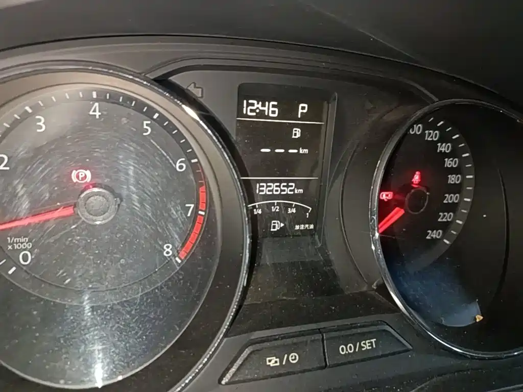 Volkswagen Lavida — миниатюра 17