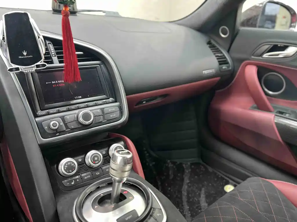 Audi R8 — миниатюра 22