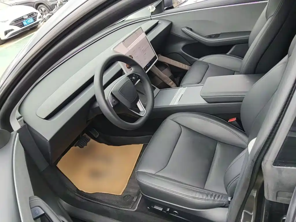 Tesla Model 3 — фотографии объявления, Фото 15