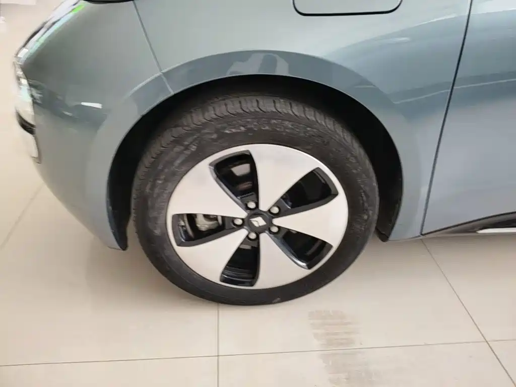 Baojun Yunduo — миниатюра 23