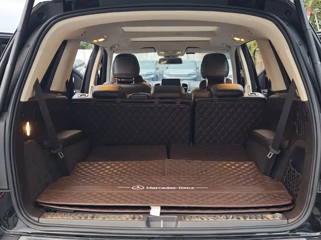 Mercedes-Benz GLS — миниатюра 9