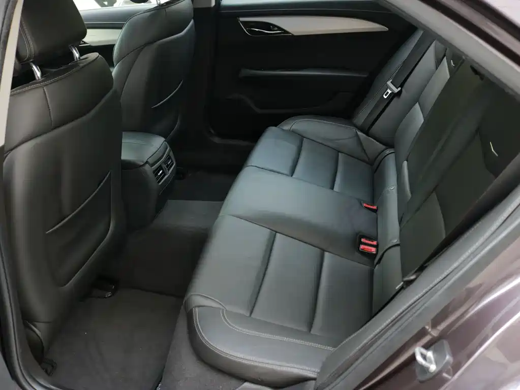 Cadillac ATS-L 2017 28T Fashion