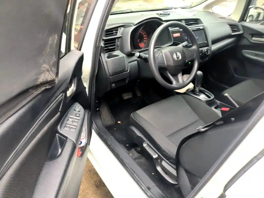 Honda Fit — миниатюра 16