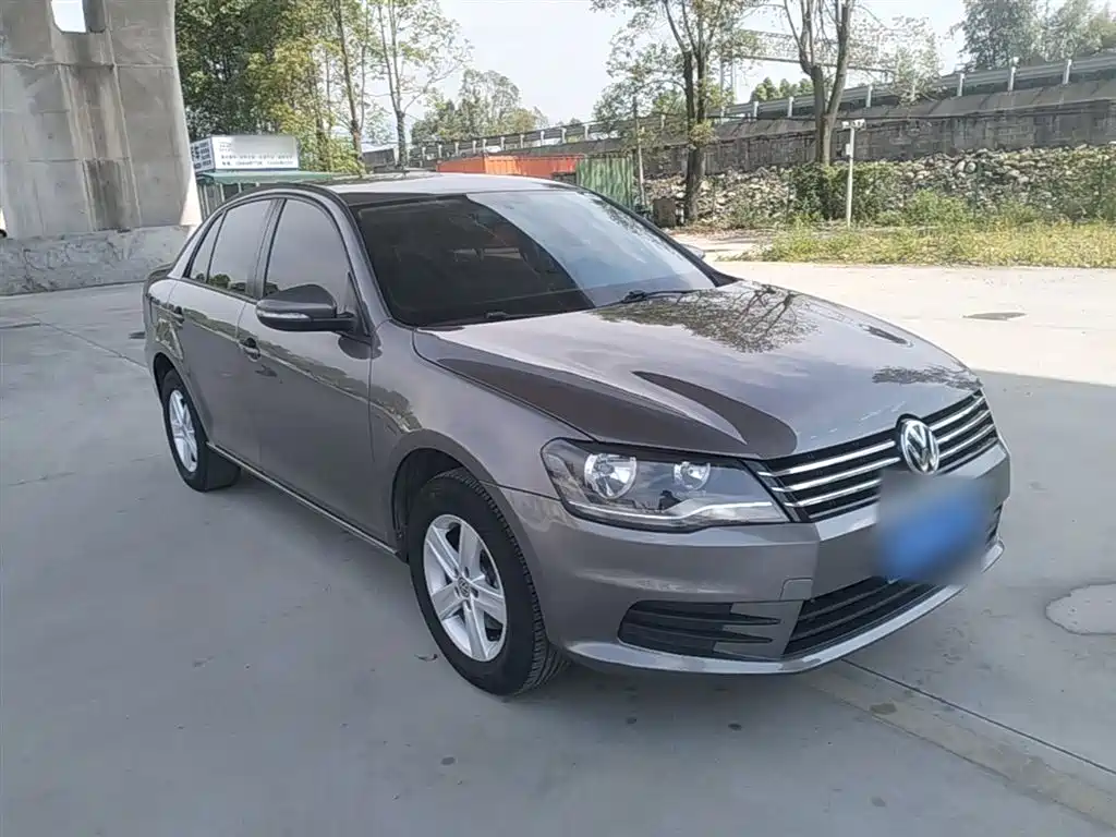 Volkswagen Bora 2014 1.6L AT Fashion
