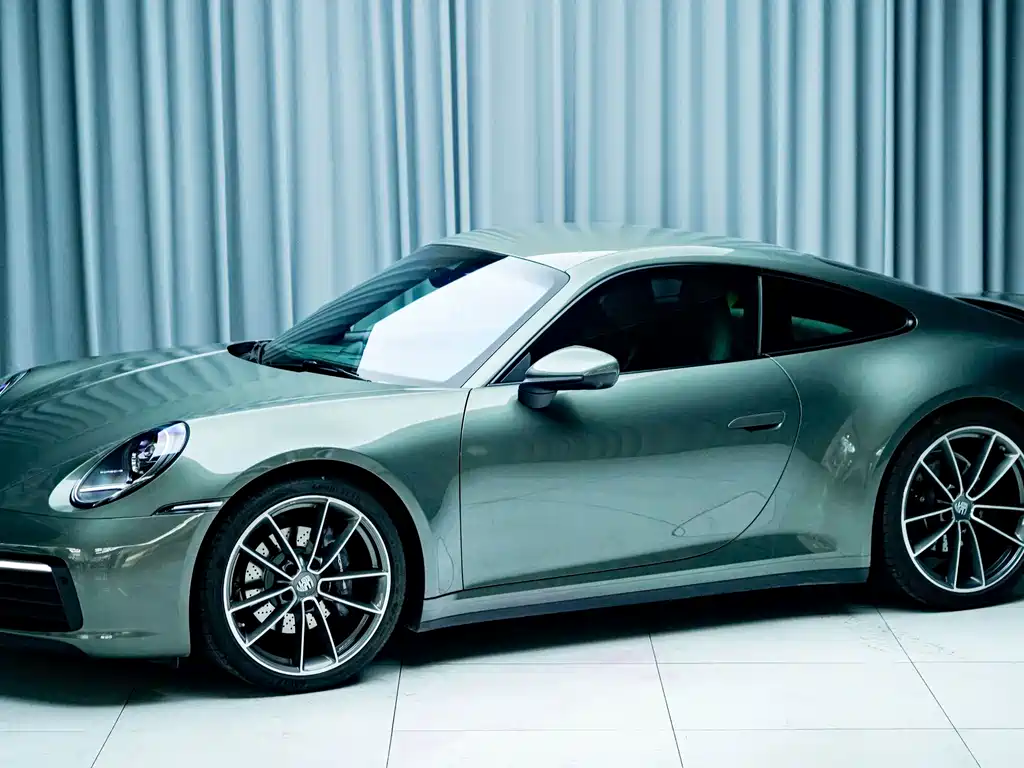 Porsche 911 2023