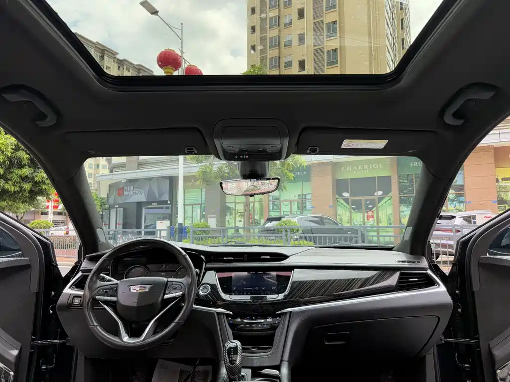 Cadillac XT6 — миниатюра 30