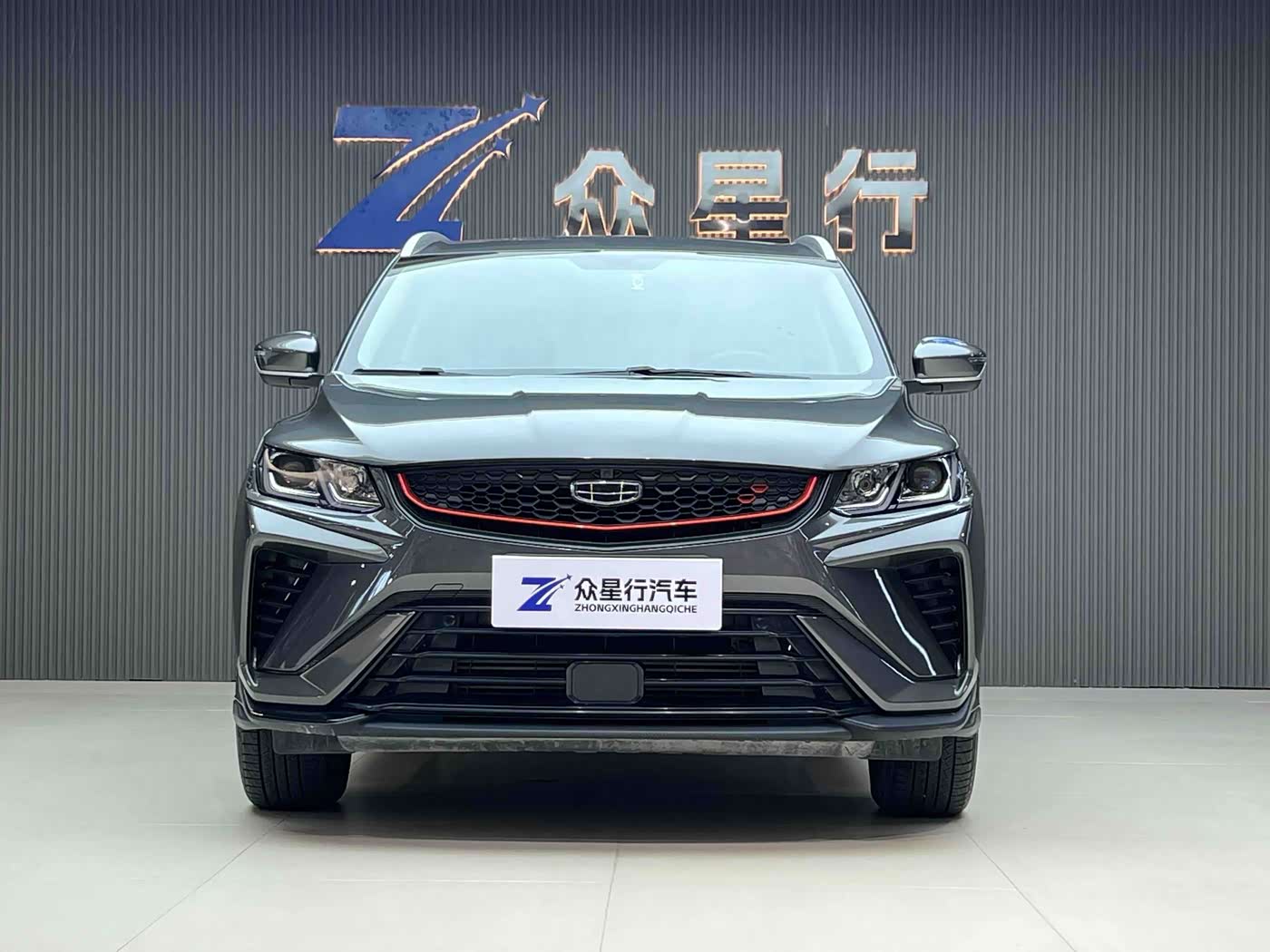 Geely Binyue 1.4 л 2022 г. Серебристо-серый, пробег 19500 км