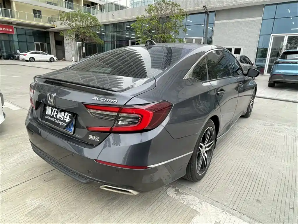 Honda Accord 2022 260TURBO Luxury