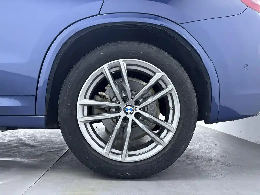 BMW X3 — миниатюра 19