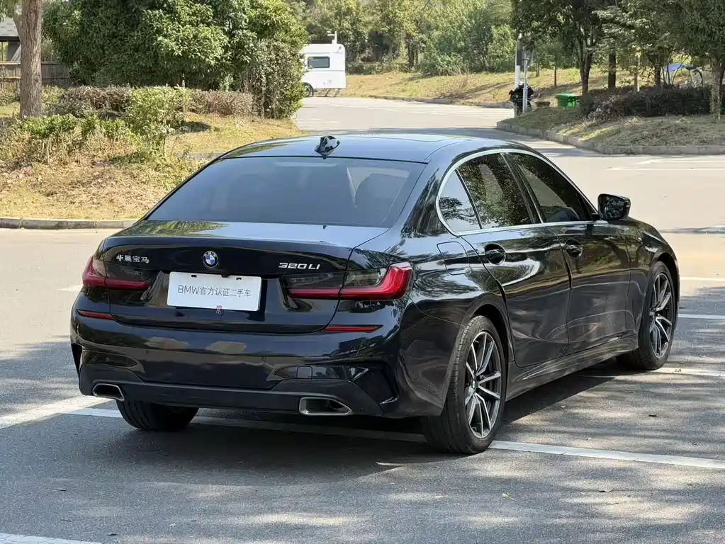 BMW 3 Series — миниатюра 6