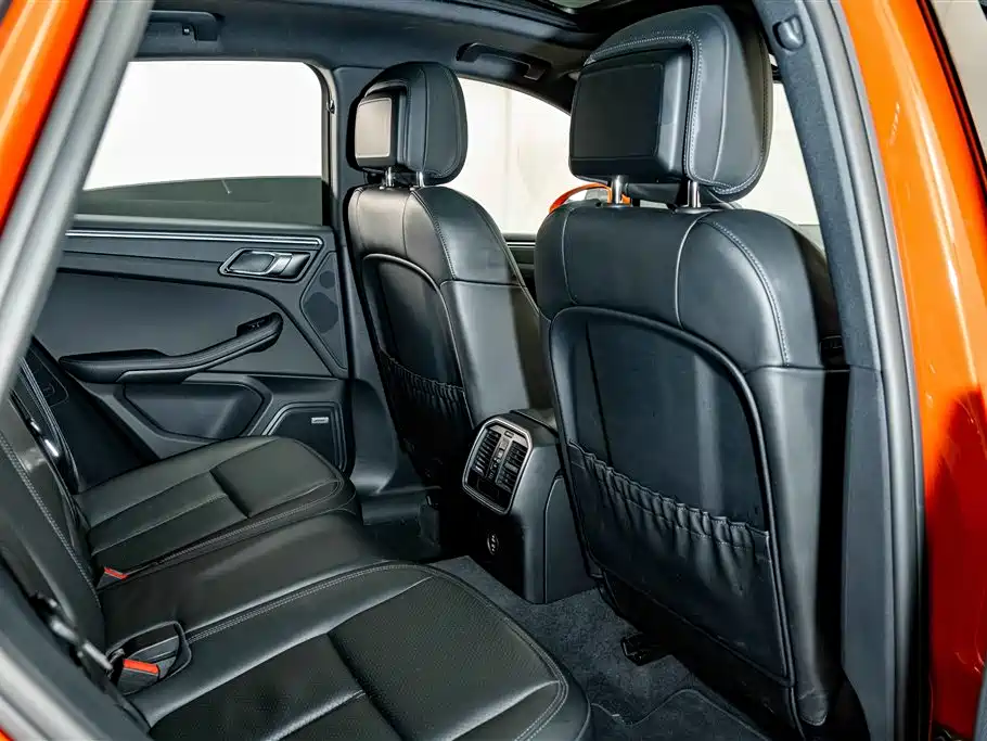 Porsche Macan — миниатюра 21
