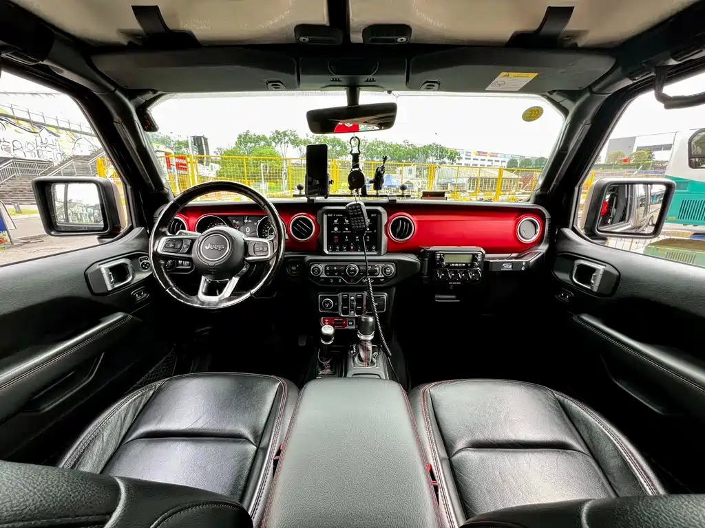 Jeep Wrangler — миниатюра 5