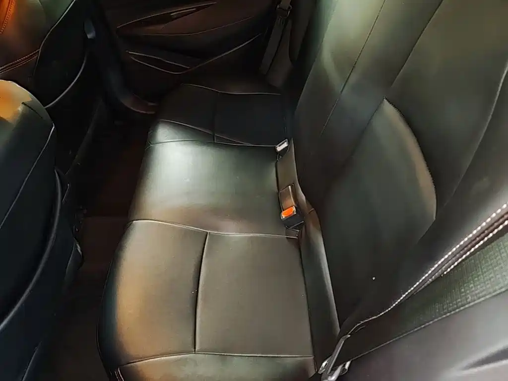 Toyota Corolla — миниатюра 17