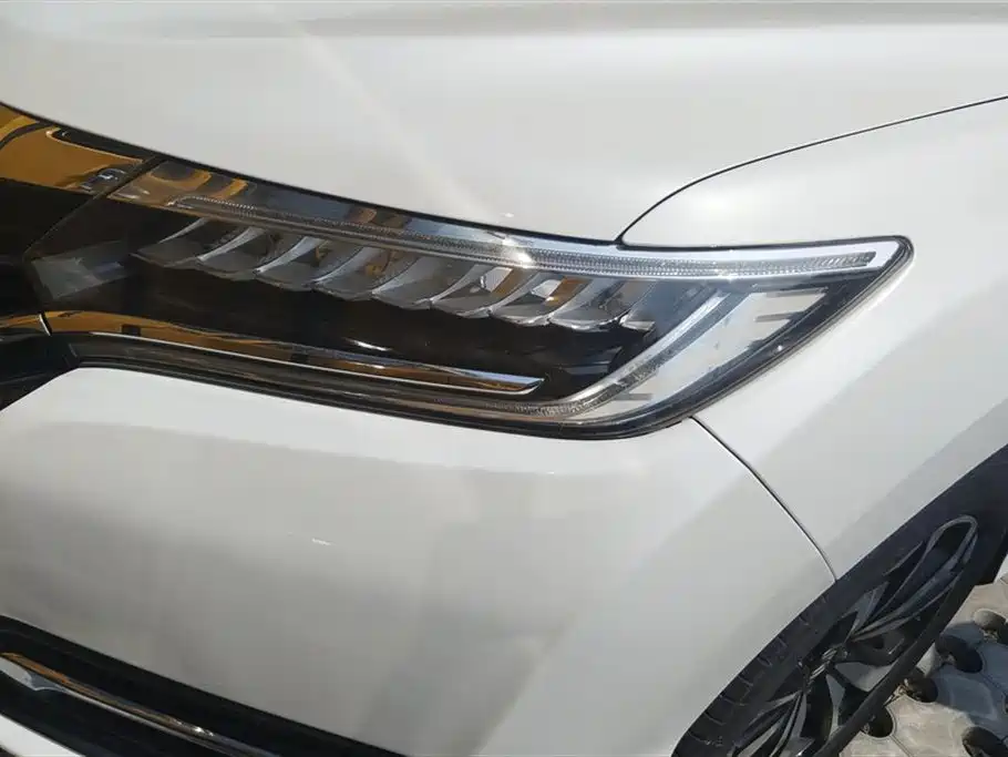 Honda UR-V 2017 240TURBO Luxury V