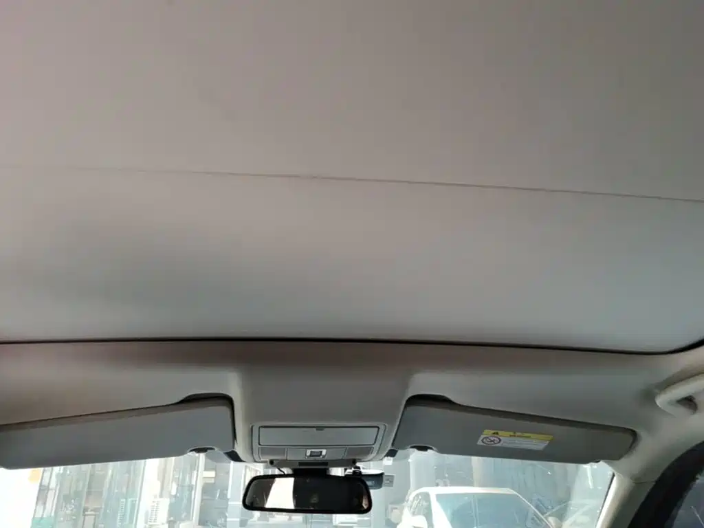 Land Rover Discovery Sport — миниатюра 18