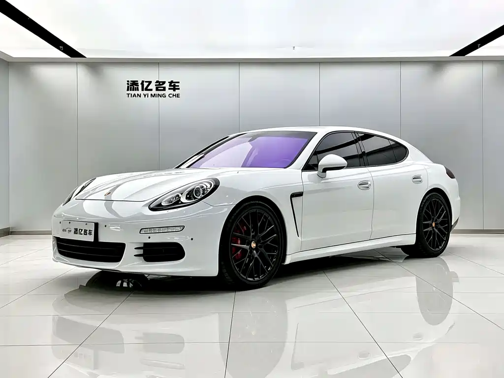Porsche Panamera 2014