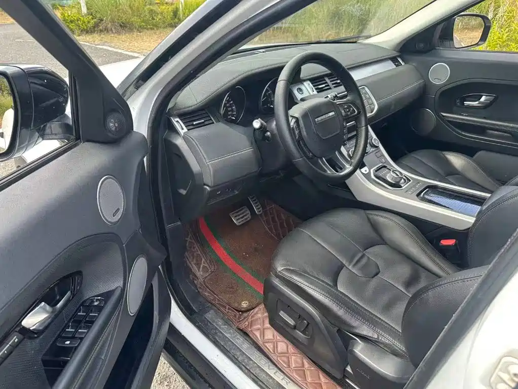 Land Rover Evoque (Import) — миниатюра 4