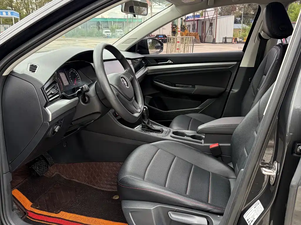 Volkswagen Bora — миниатюра 5