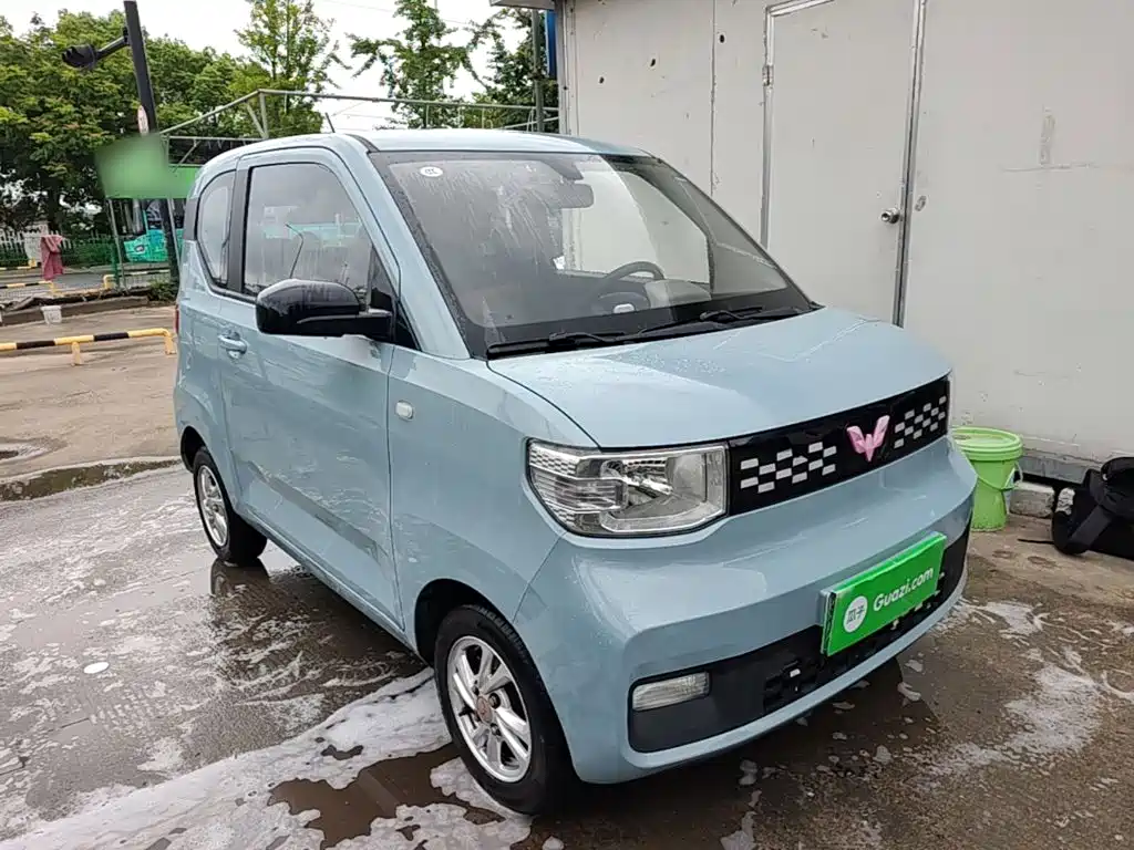 Wuling MINIEV — миниатюра 4