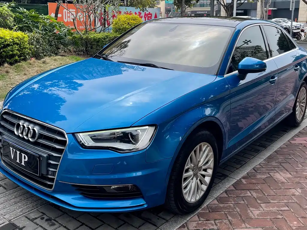 Audi A3 2015 Limousine 35 TFSI Million Anniversary Smart Leader Type