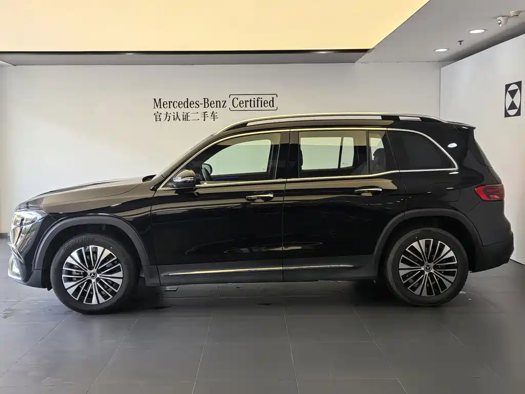 Mercedes-Benz EQB — миниатюра 2