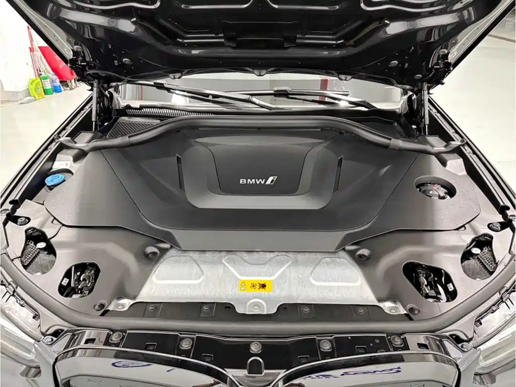 BMW iX3 — миниатюра 6