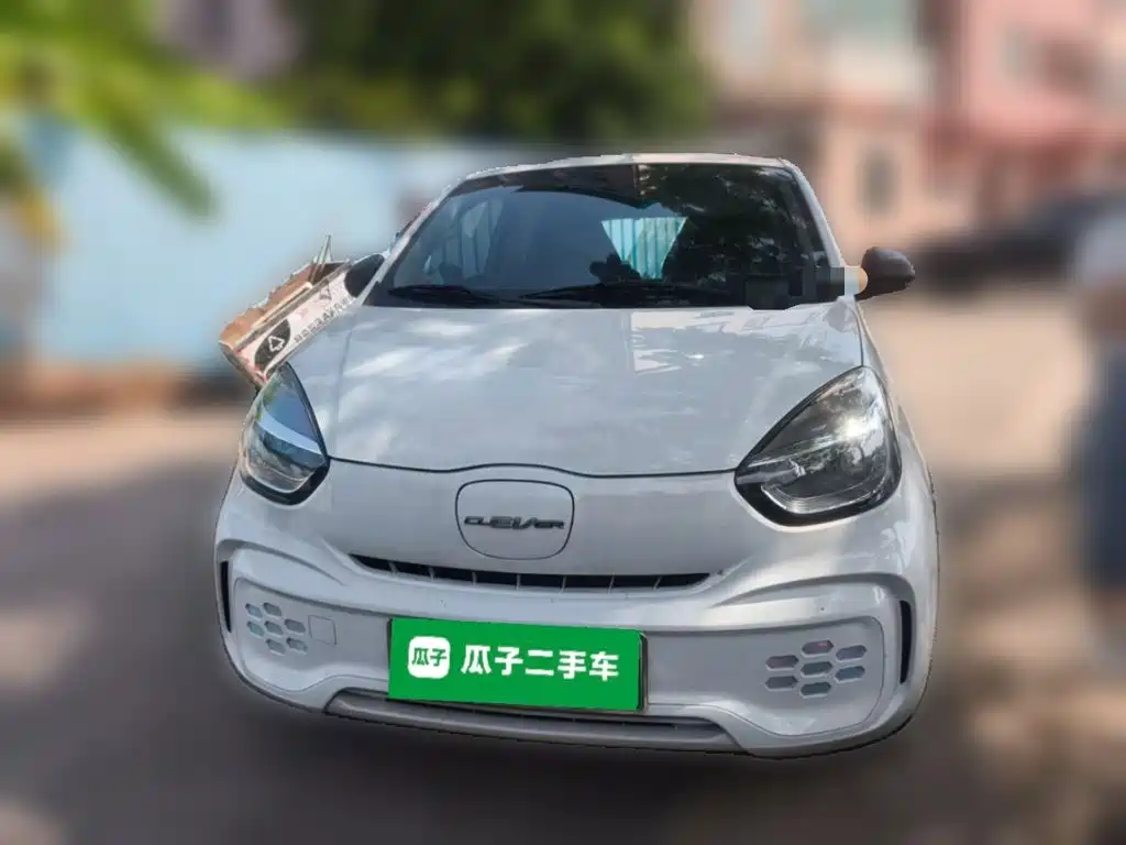 Roewe Clever — миниатюра 2