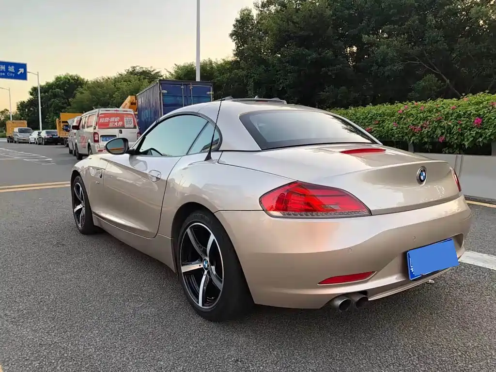 BMW Z4 2011 sDrive23i