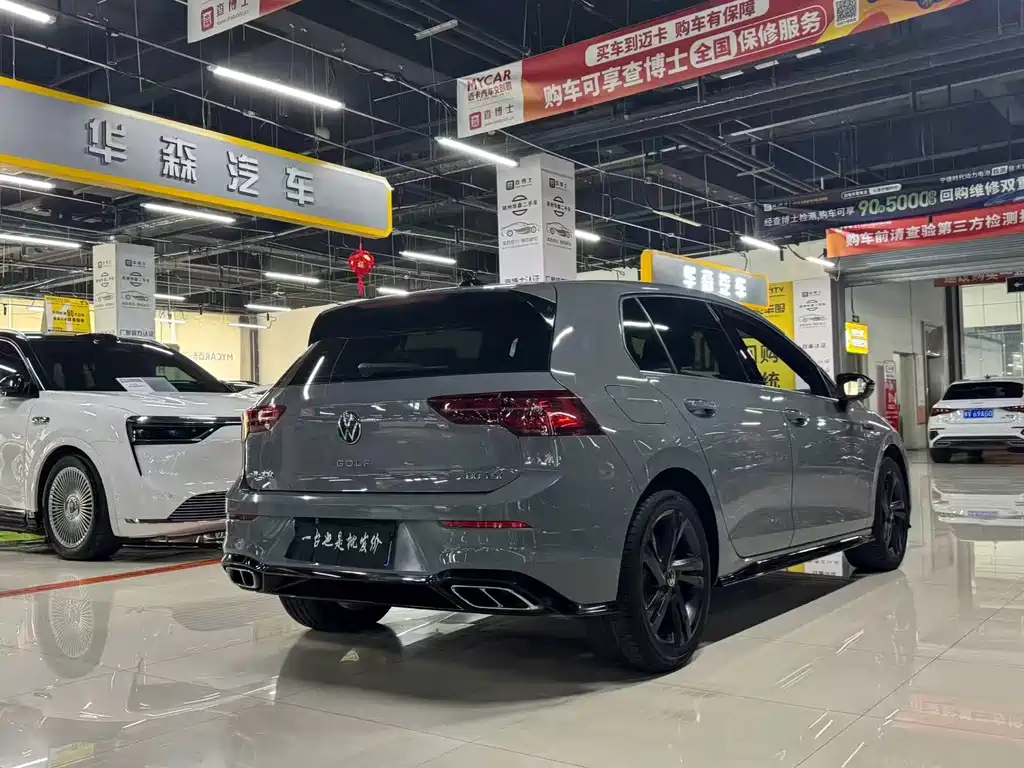 Volkswagen Golf — миниатюра 12