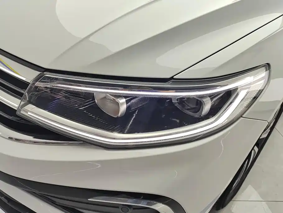 Volkswagen Bora — миниатюра 5