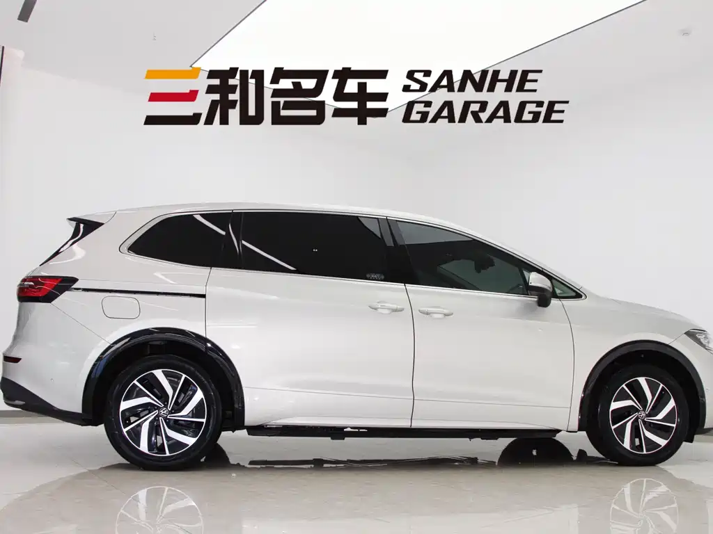Volkswagen Viloran 2022 380TSI
