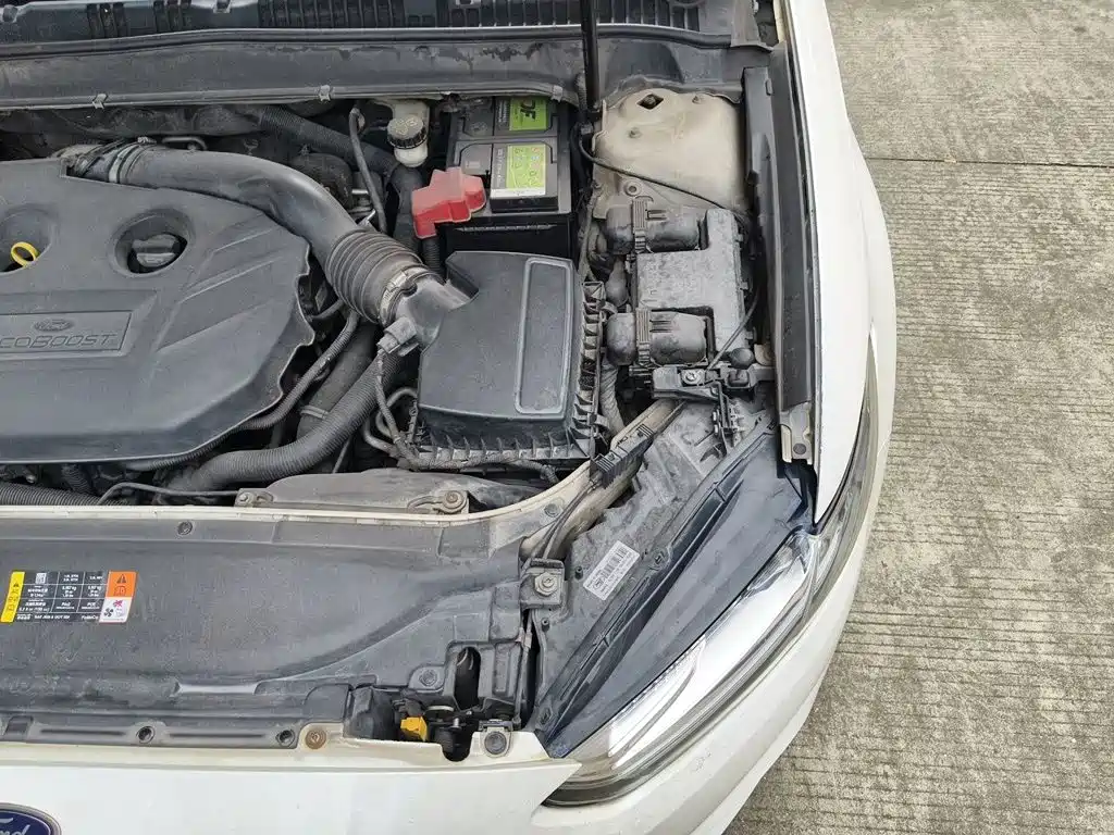 Ford Mondeo — миниатюра 21