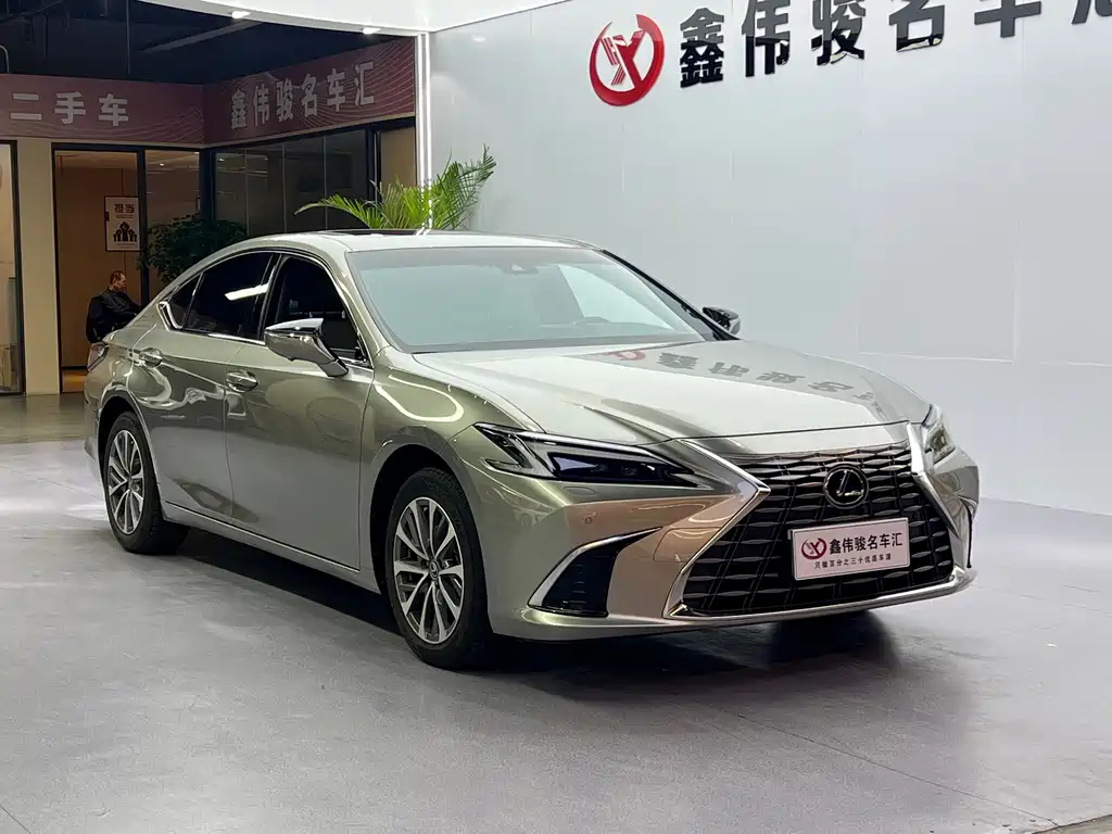 Lexus ES — фотографии объявления, Фото 5