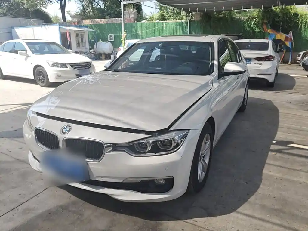 BMW 3 Series — миниатюра 2