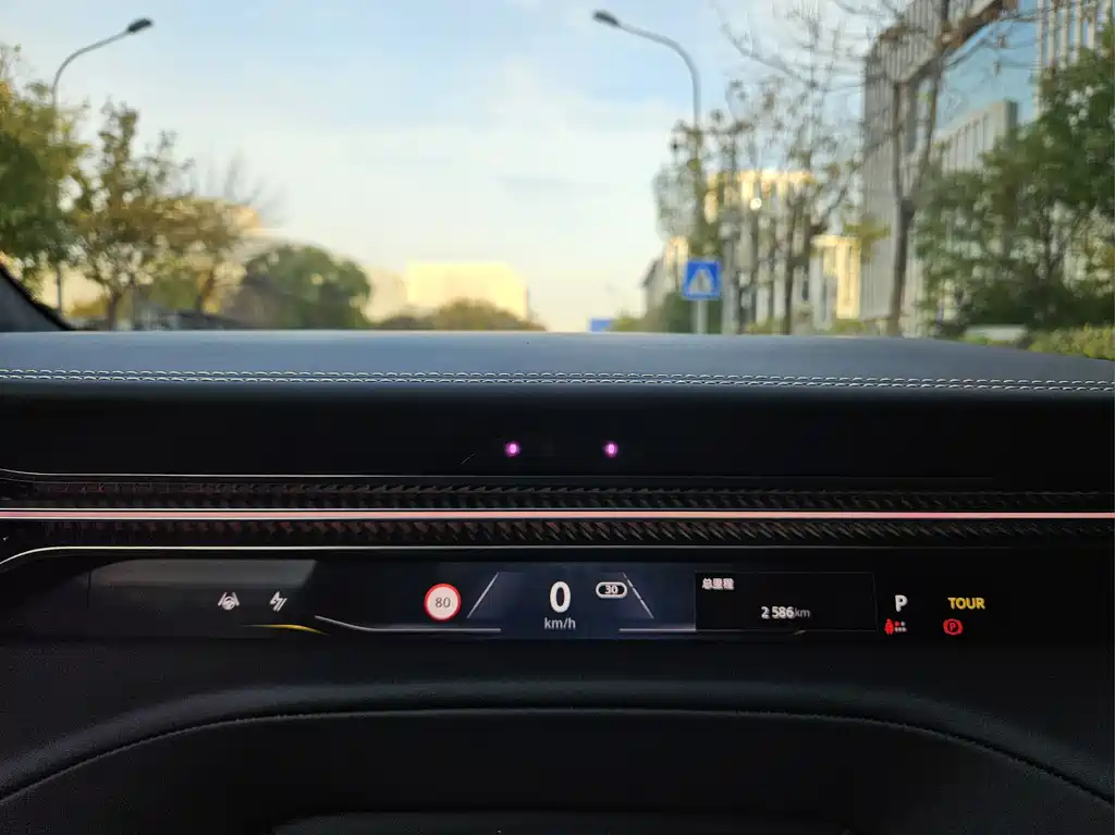 LOTUS SPORTS CAR ELETRE