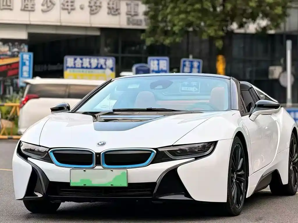 BMW i8