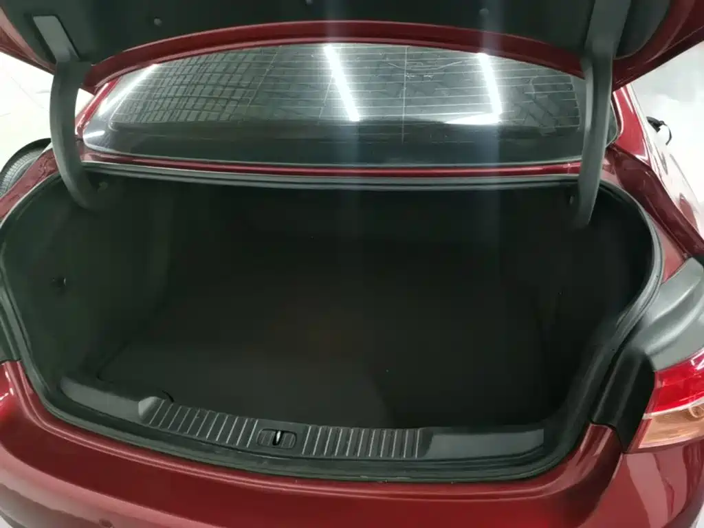 Buick Verano — миниатюра 19
