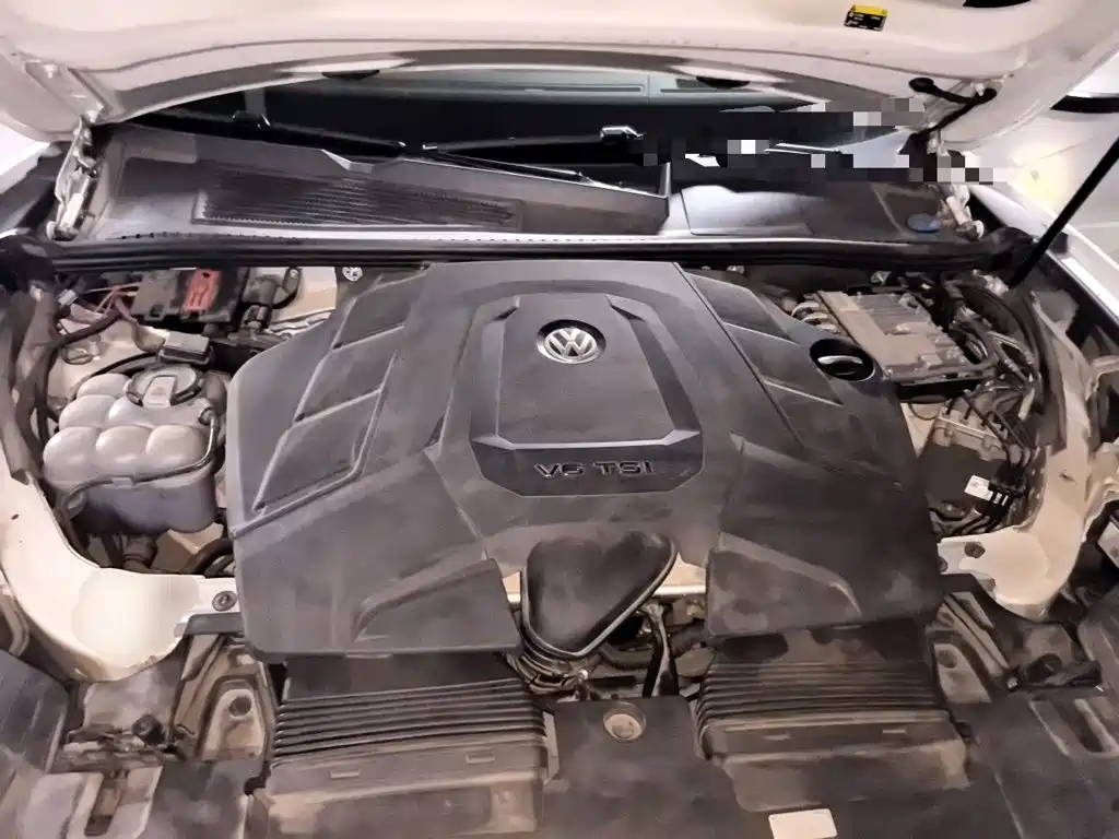 Volkswagen Touareg — миниатюра 21