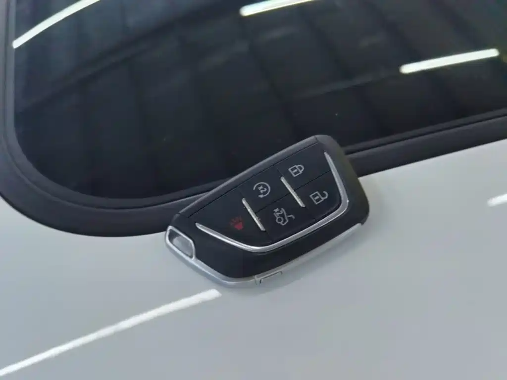Cadillac CT5 — миниатюра 9