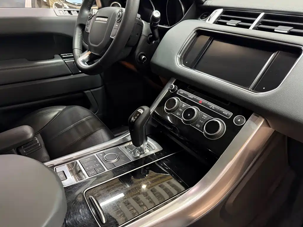 Land Rover Sport — миниатюра 22