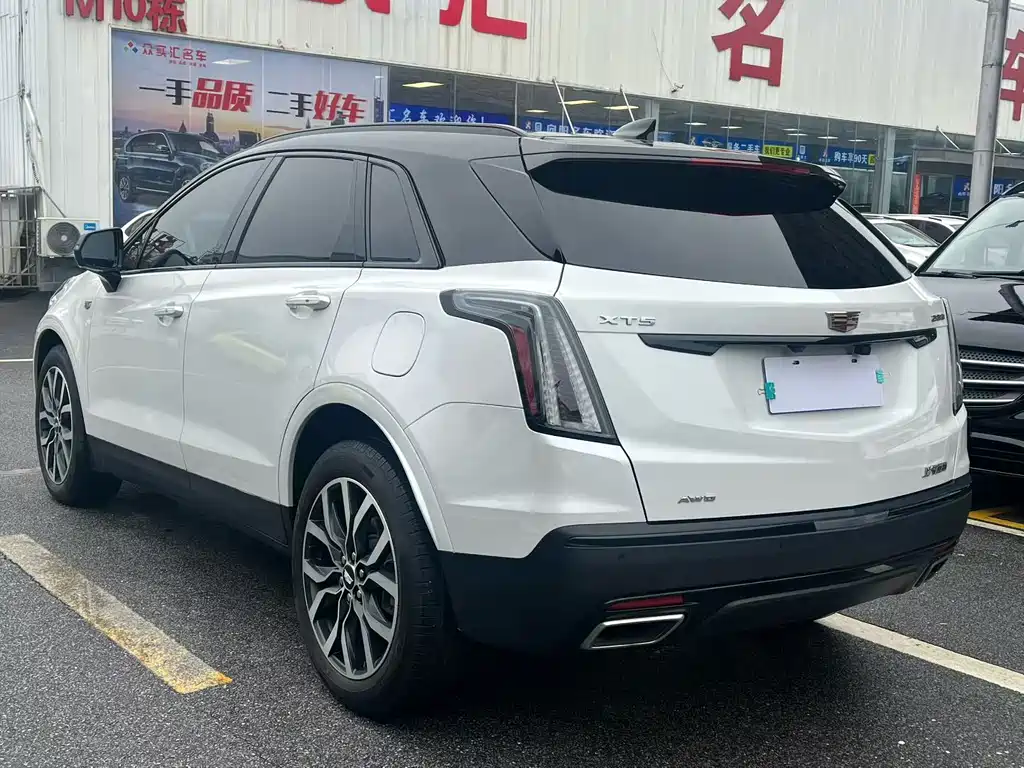 Cadillac XT5 — миниатюра 7